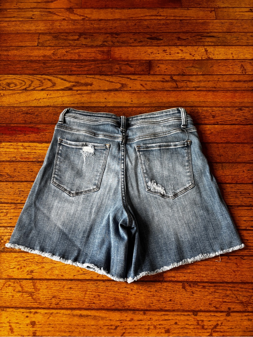 Womens Flying Monkey jean shorts size 28 - Picture 8 of 8